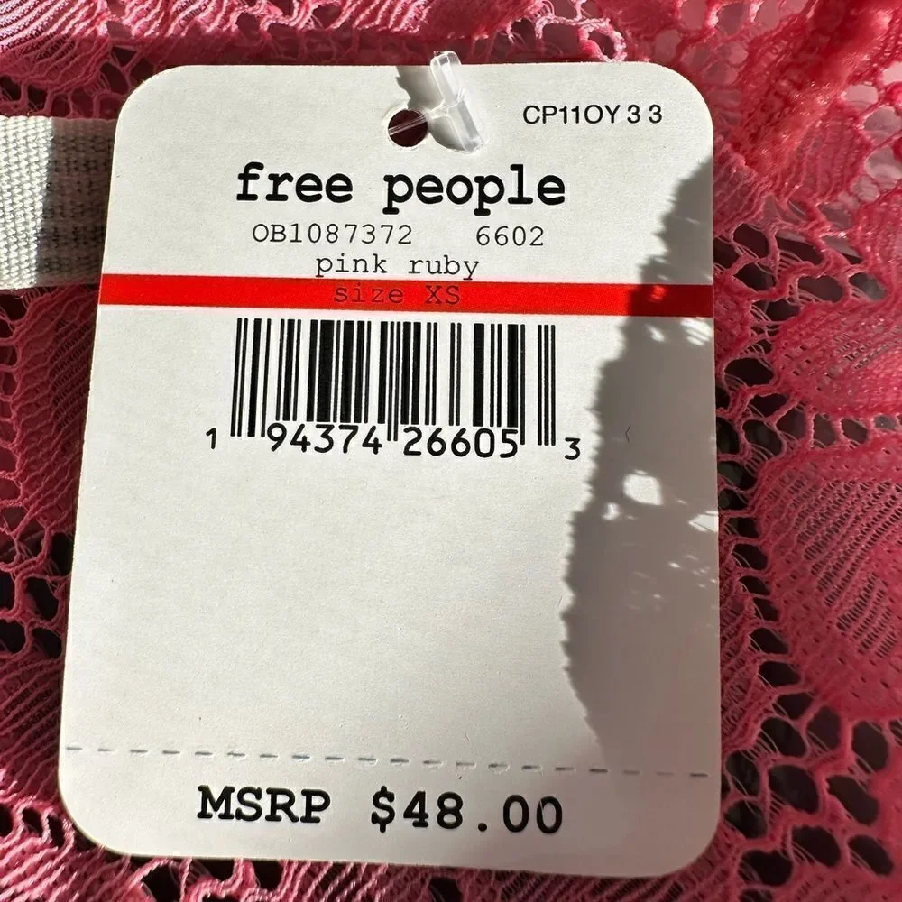 NWT FREE PEOPLE Kelly Bralette Panty Set - Lace Pink - Intimate - Size XS